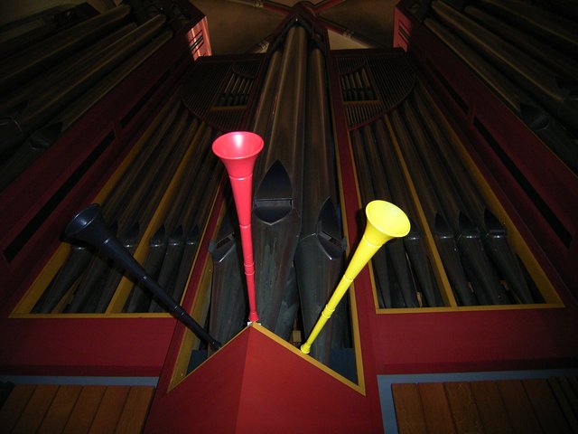 Die weltmeisterliche Rieger-Orgel in der Stiftskirche. Foto: Privat, Heinz Kersken