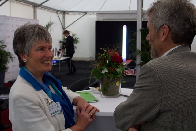Dr. Angelika Zahrnt im Gespräch mit STADTSPIEGEL-Redakteur Rainer Tüttelmann