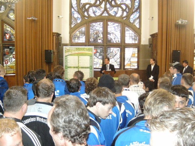 Dr. Klaus Kinkel bei seiner Rede