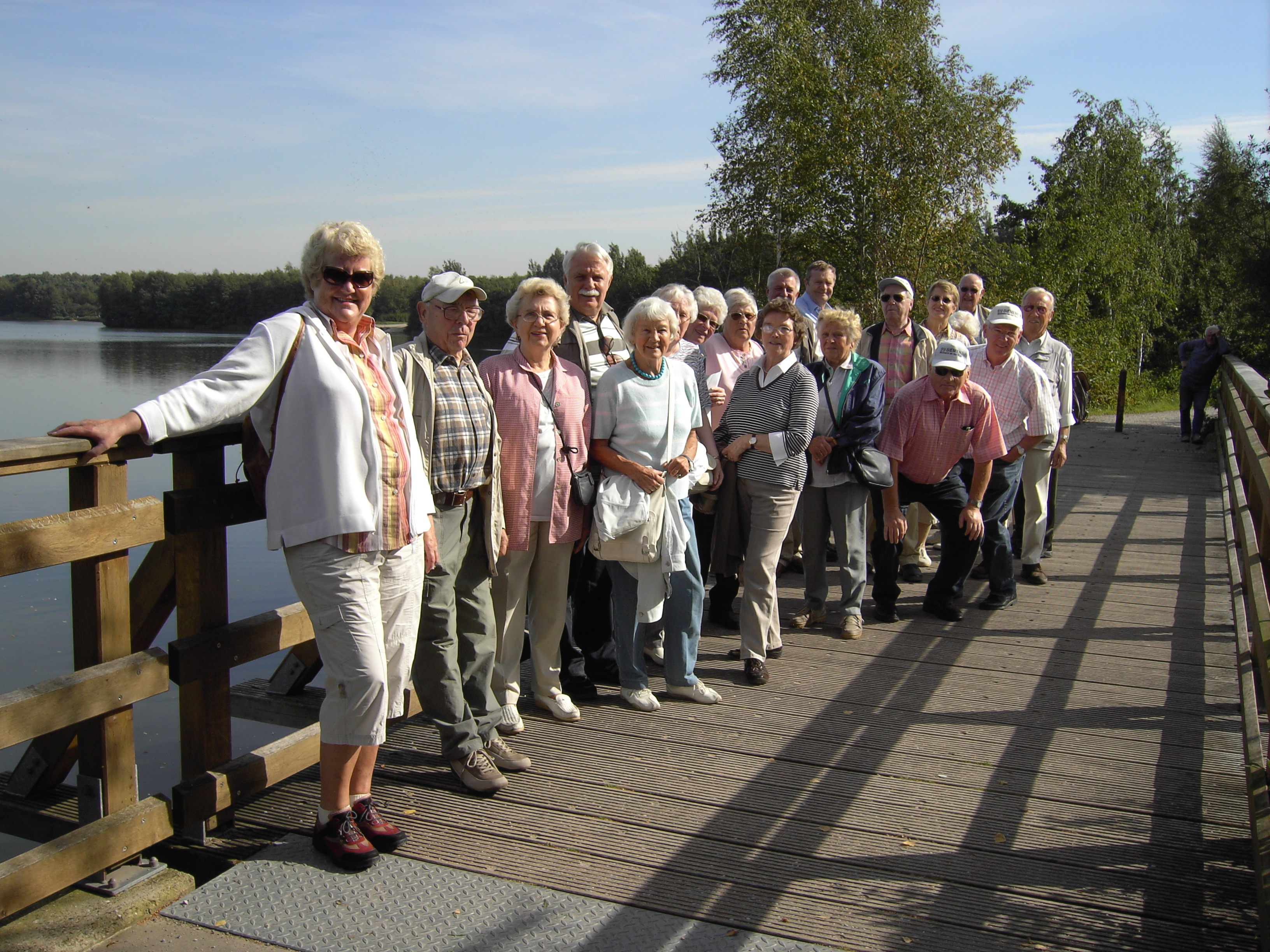 SV Siemens Wandergruppe am Heidesee,Günni vierter von links