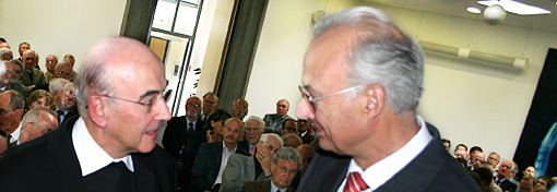 Der Münsteraner Bischof Felix Genn im Gespräch mit derm früheren Verfassungsrichter Paul Kirchhof