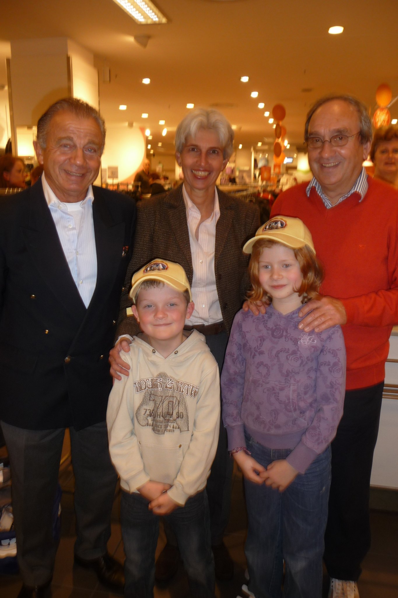 Einkleidungsaktion der Bürgerhilfe Gerresheim Mollig und