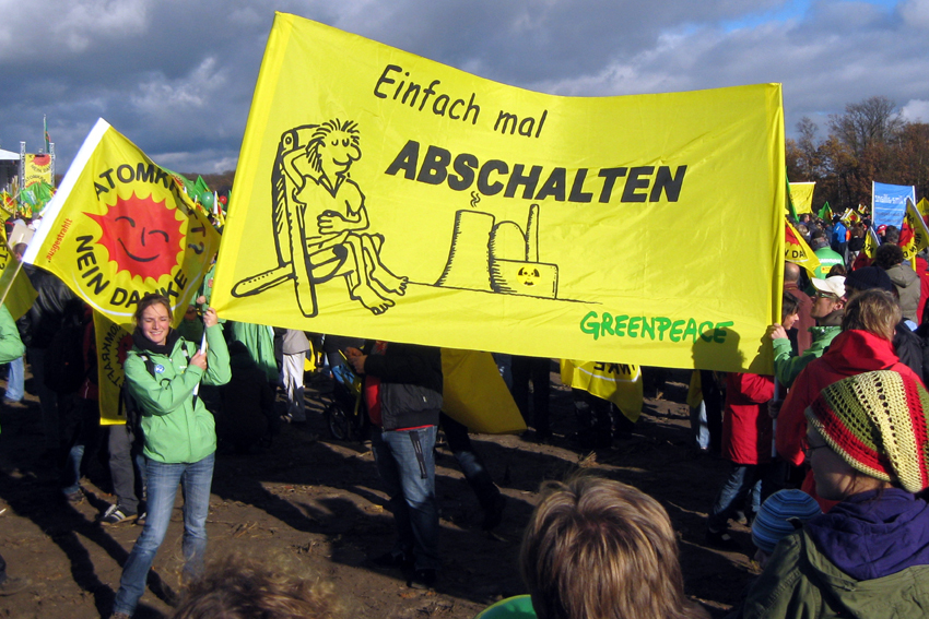 Kreativ und viel beachtet: Das Banner der Greenpeace-Aktivisten aus Mülheim, Oberhausen und Essen