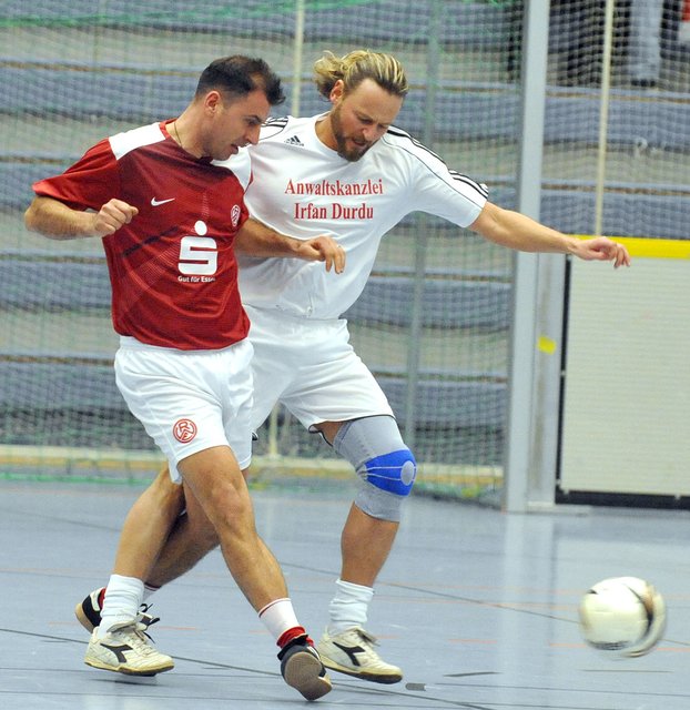 Matijas Derek Der Budenzauber ist vorbei, Unterstützung und