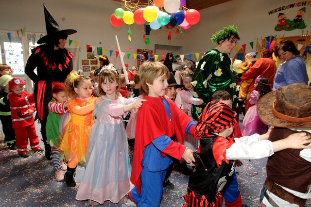 Kinderkarneval im Kindergarten Förderstraße in Walsum - Duisburg