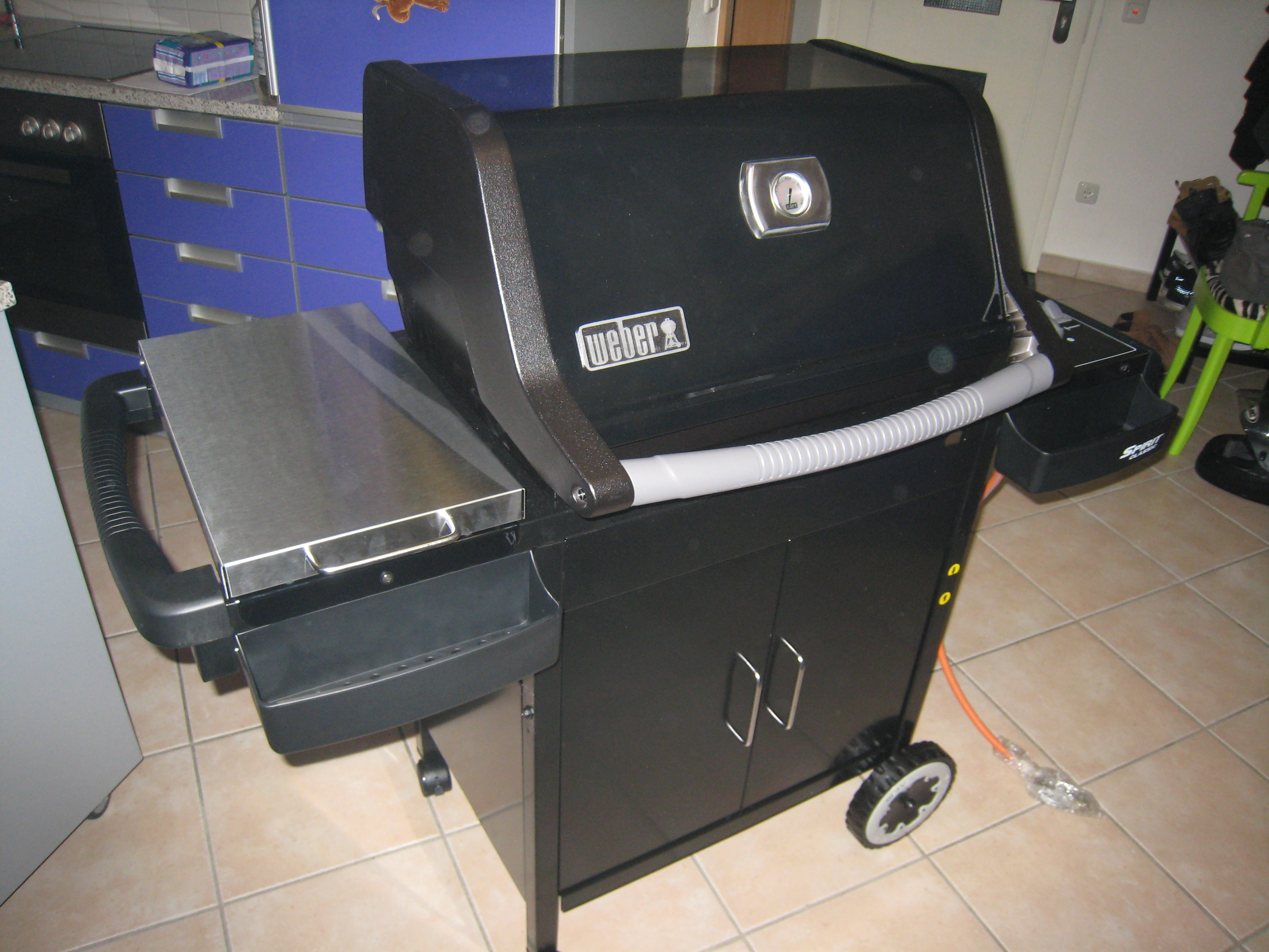 Ein professioneller Grill lässt so manches Männerherz höher schlagen.