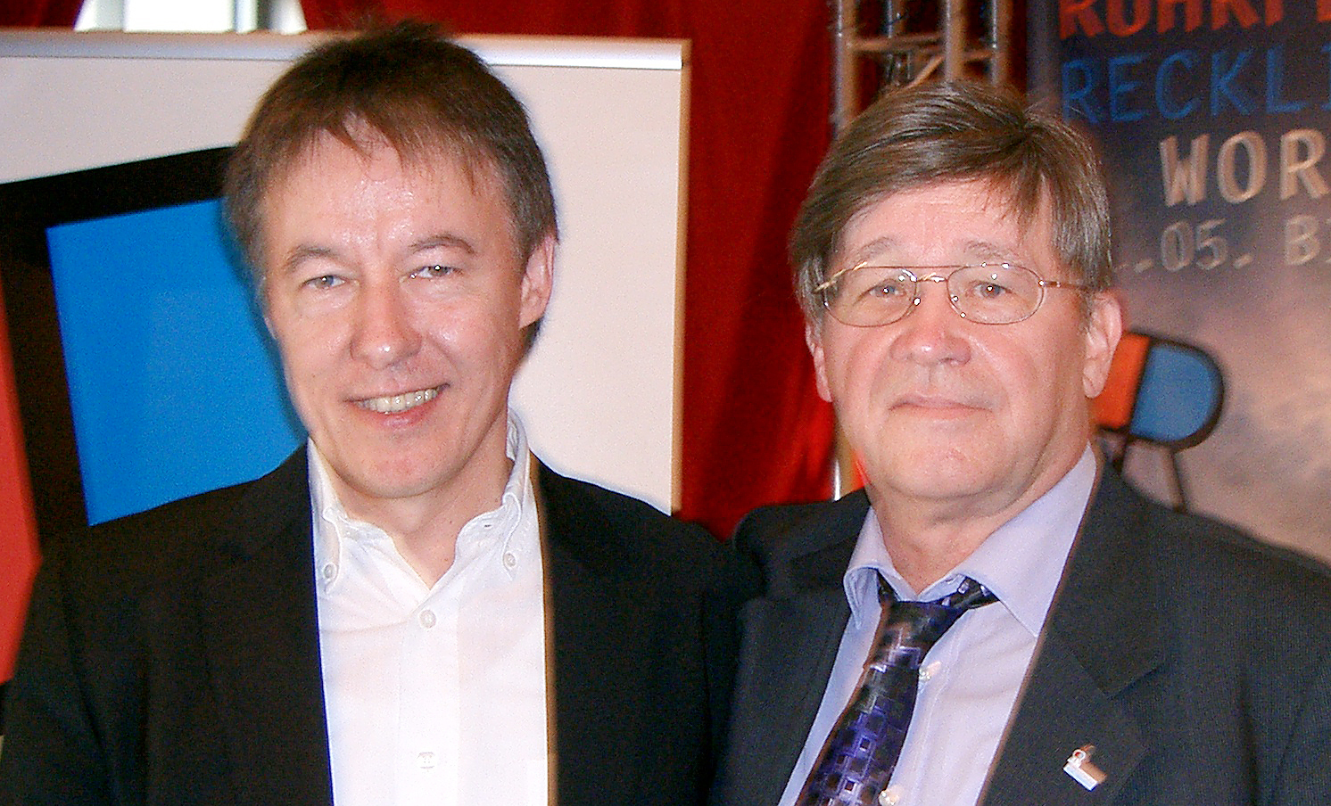 Die "Herren der Zahlen": Ruhrfestspielleiter Dr. Frank Hoffmann (links) und Verwaltungsdirektor Reinhard Strehlau haben eine historische Rekordbilanz gezogen. Foto: Halstenbach