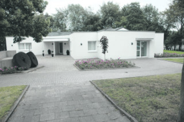 In den Räumlichkeiten des alten Gemeindezentrums Westenfeld an der Ridderstraße befindet sich nun die psychiatrische Tagesklinik des Martin-Luther-Krankenhauses.