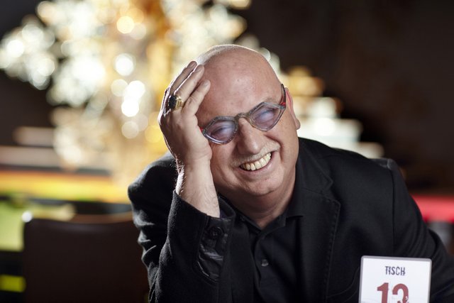 Setzt mit Volkstheater und Travestie politisch wichtige Zeichen: Prinzipal Christian Stratmann. Foto: Christoph Fein