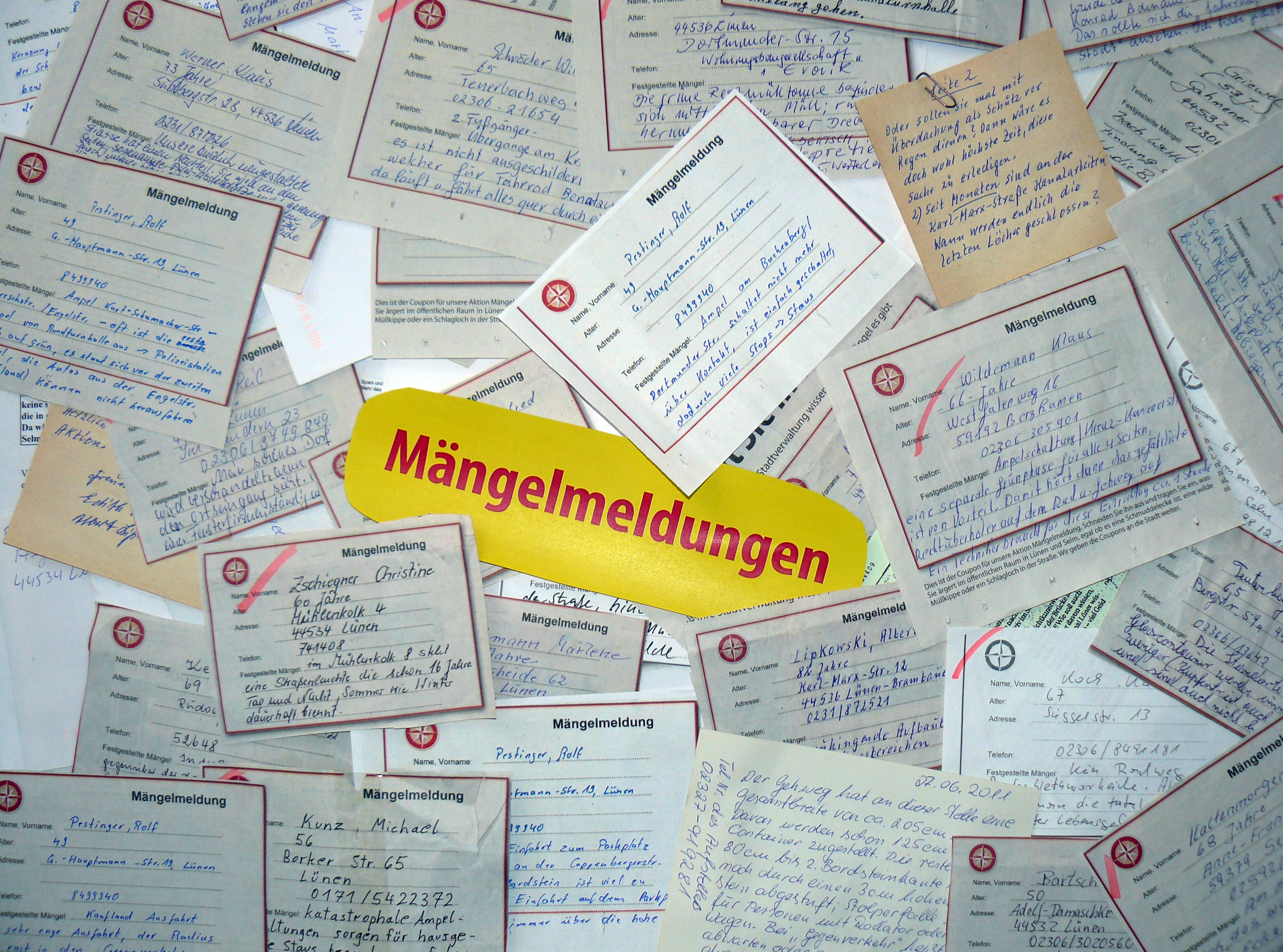 Immer neue Coupons mit Mängelmeldungen gehen beim Lüner Anzeiger ein. Foto: Backmann-Kaub