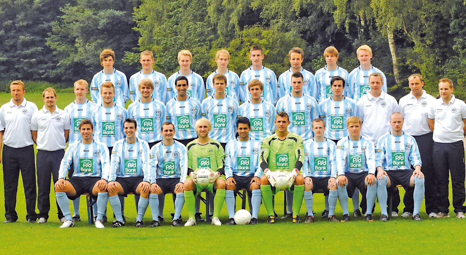 Auch die Spieler und die Offiziellen des Westfalenligisten ASC 09 Dortmund freuen sich auf den Saisonauftakt. Am Sonntag geht es nach Werdohl und am Mittwoch steigt der Lokalschlager gegen Brünninghausen.