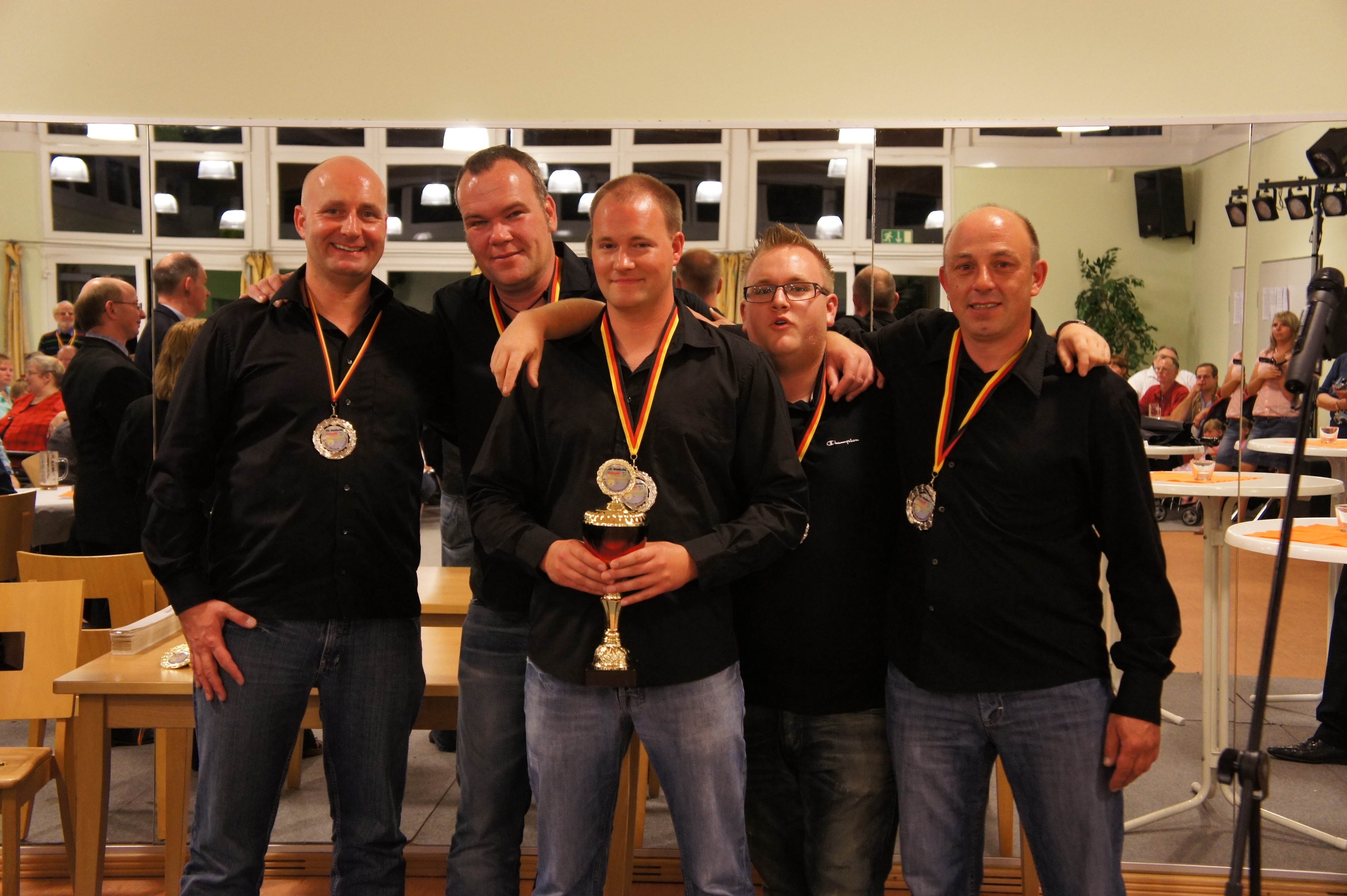 Von links nach rechts: Marco Bettger, Oliver Rathjens, Sven Scheikowski, Sebastian Heine, Markus Kuntermann