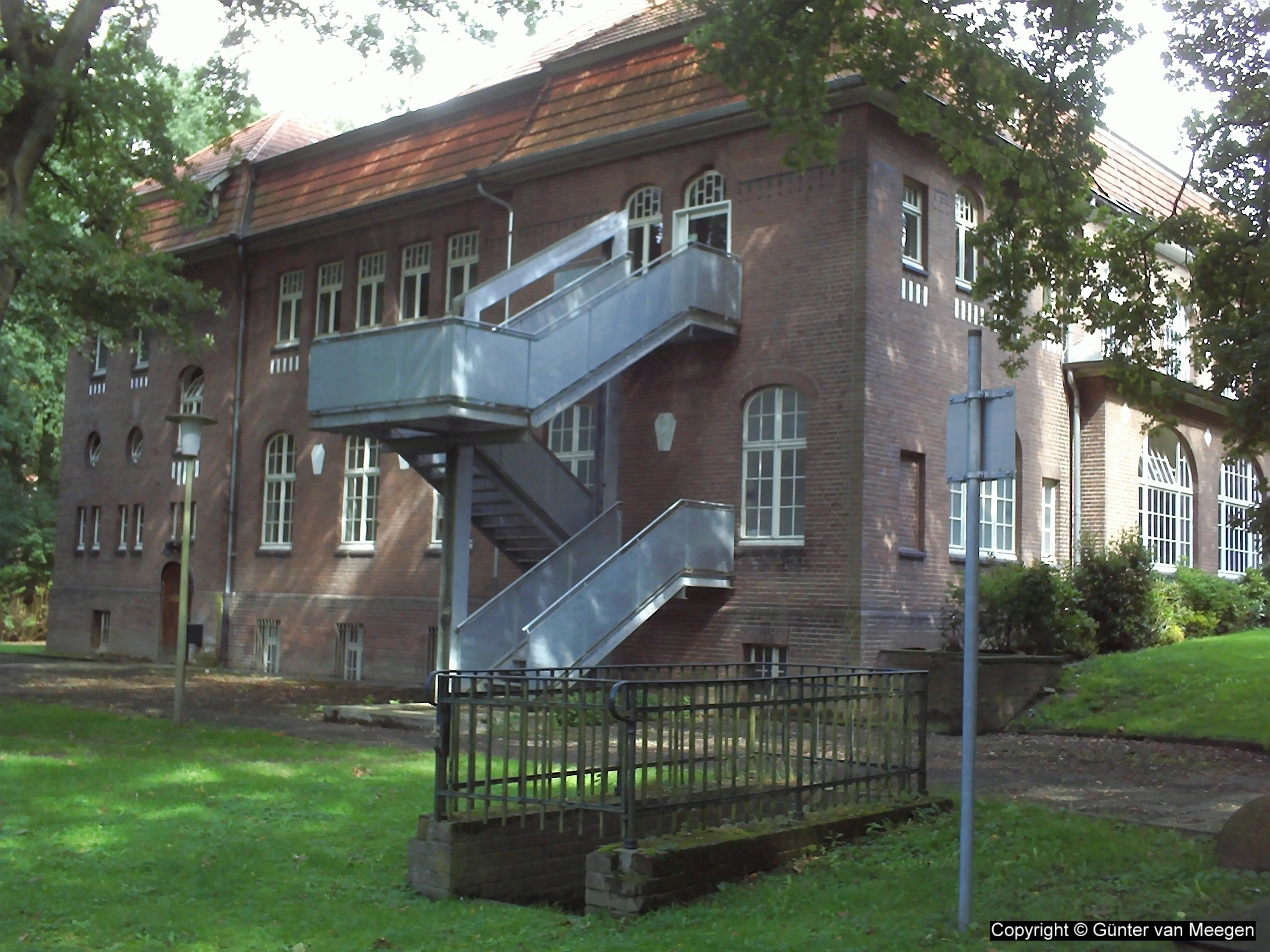 Gesellschaftshaus LVR-Klinik Copyright © Günter van Meegen