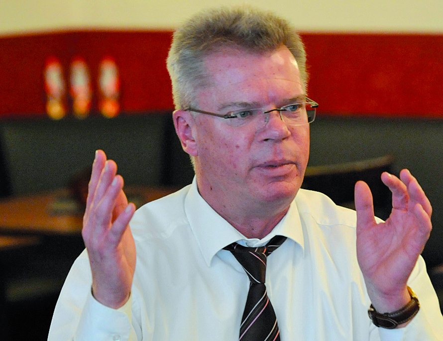 Hartmut Gieske bezieht im WA klar Stellung zur aktuellen Situation bei RWO. Foto: Peter Hadasch