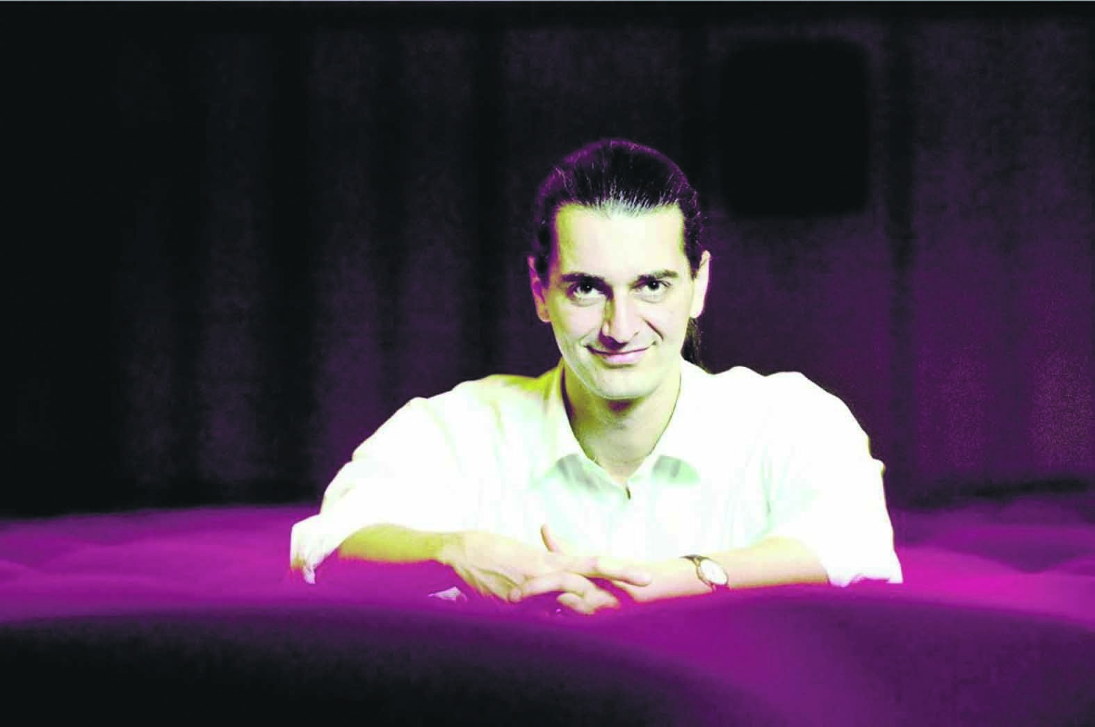 Der Kabarettist Hagen Rether gastiert in der Dattelner Stadthalle. Foto: Kulturbüro Datteln