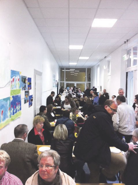 Voller Empörung reagierten die Eltern auf die Erklärungen der Lehrerinnen. Foto: Privat | Foto: Privat