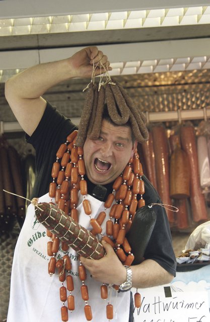 Auch dabei: der Deutschen Meister im Marktschreien, Wurst-Achim.