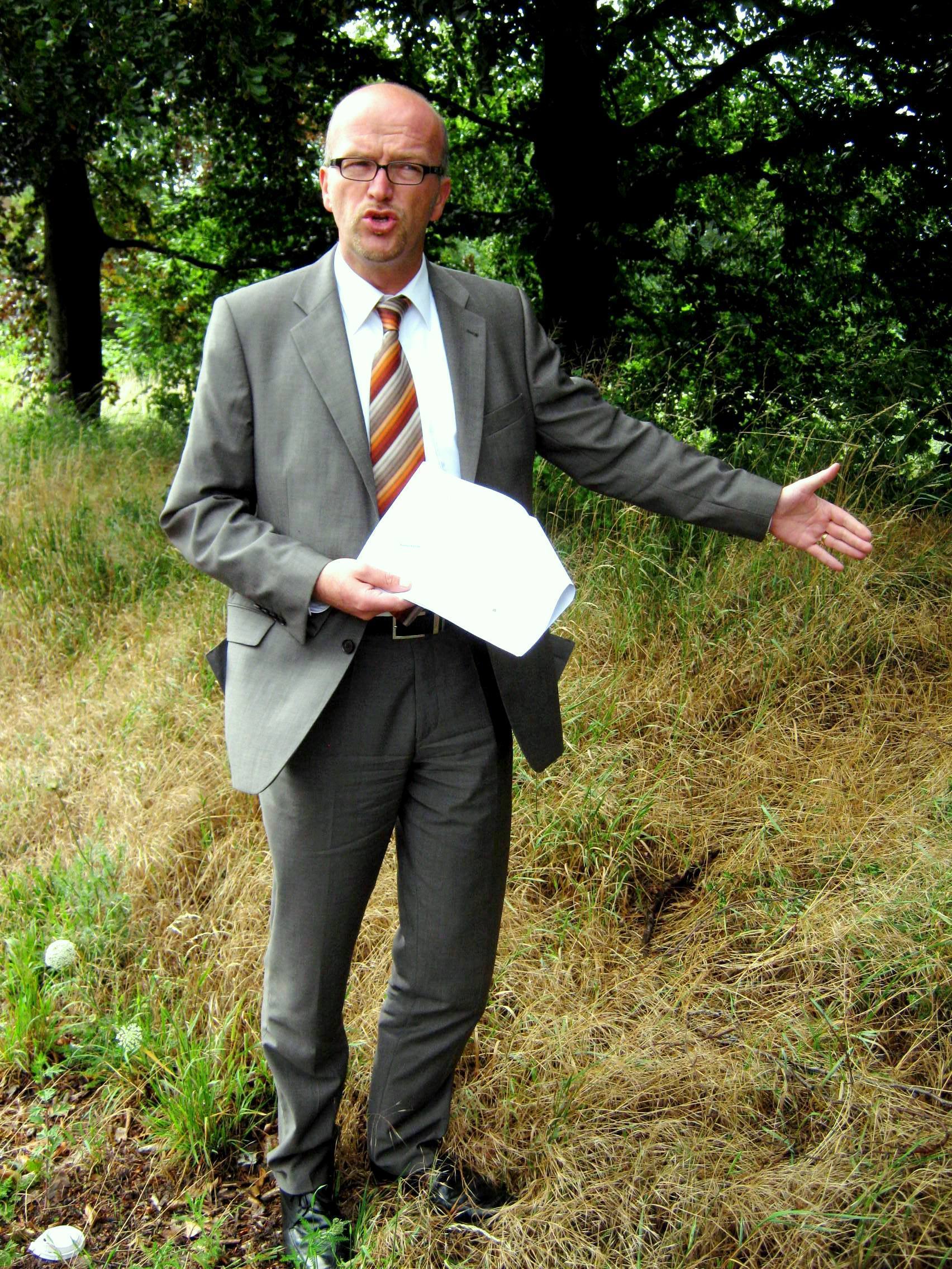 Lutz Hormes, bisher Fachbereichsleiter Tiefbau und Verkehr, wird am Mittwoch in der Sitzung des Stadtrates Moers zum neuen technischen Beigeordneten gewählt. Hormes setzte sich aus einem Kreis von 26 Bewerbern durch.