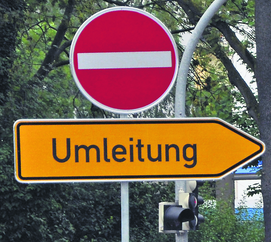 Auch die Zeit der Vollsperrung und Umleitung verkürzt sich. Schon am 30.10. soll die neue Deckschicht auf dem Wickeder Hellweg aufgebracht werden.