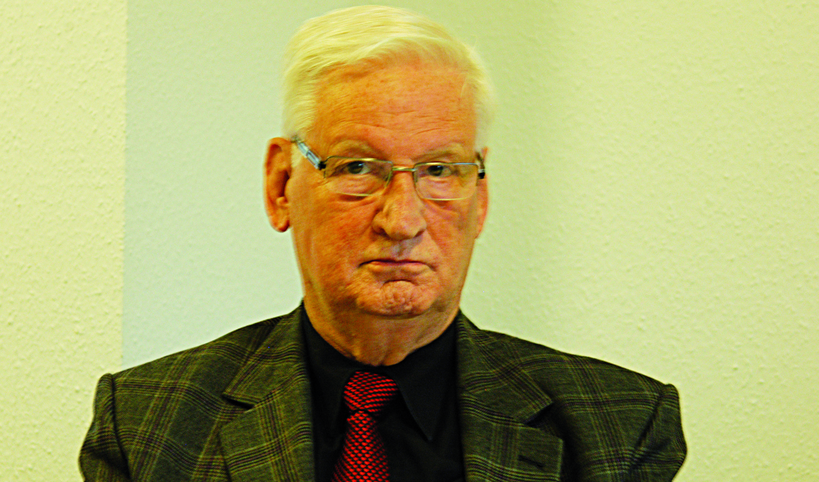 Max Puttkammer ist pensionierter Schulleiter und feiert Anfang November sein silbernes Diakonjubiläum.