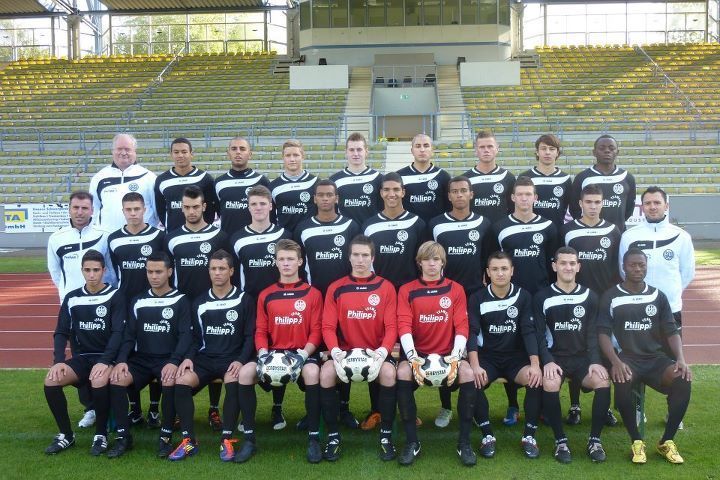 Wollen am Sonntag gegen den Tabellenführer aus Paderborn alles geben, die U19 der SG 09. (Foto: HK)