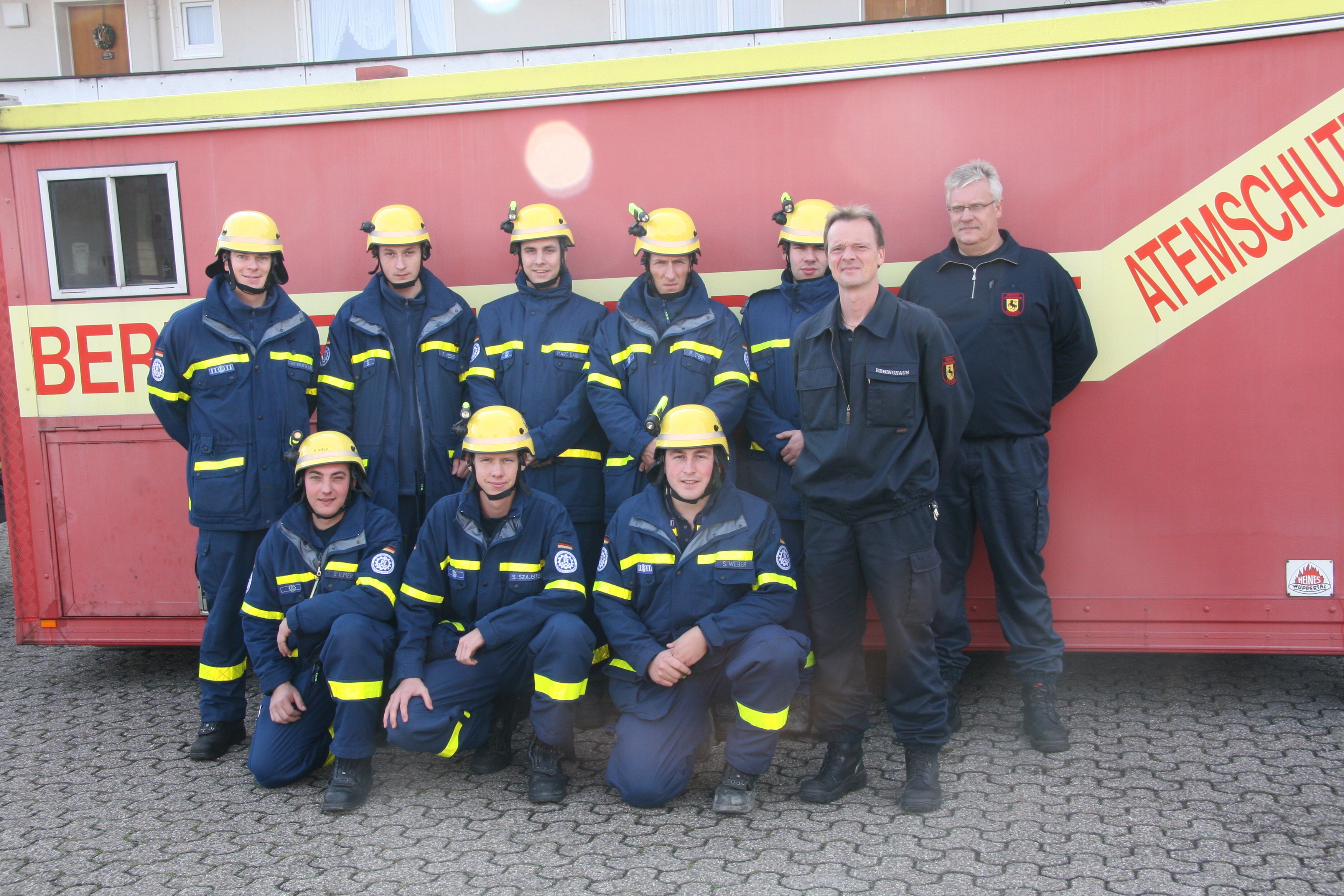 v.li. oben: Dirk Schnippenkötter, Fabian Weber, Marc Danihel, Patrick Stern, Pascal Müller / v.li. unten: Sebastian Ilmer, Simon Szajstek, Simon Weber (es fehlt: Tobias Pilz)