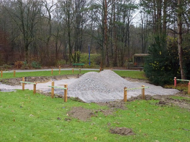 Der Neubau am 2.12.2011 der neuen Vogelvoliere im Freizeitzentum Biebertal Lendringsen.