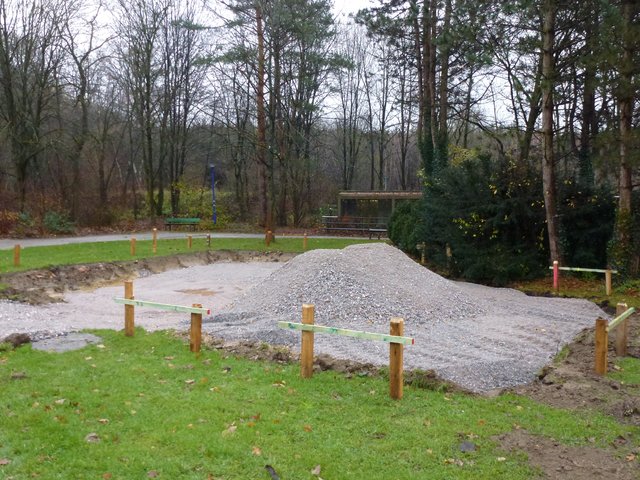 Der Neubau am 2.12.2011 der neuen Vogelvoliere im Freizeitzentum Biebertal Lendringsen.