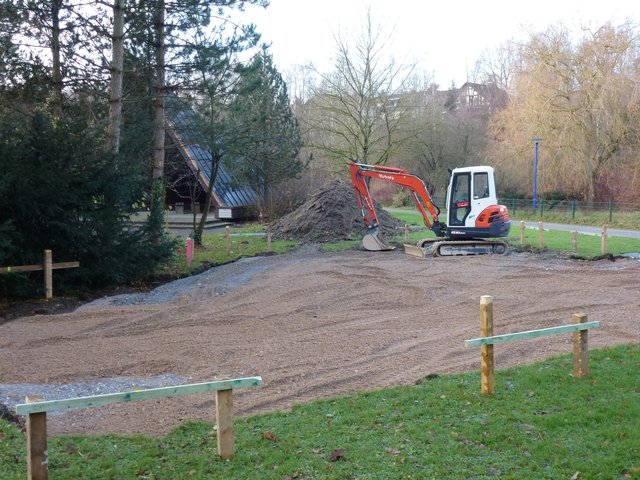 Der Neubau am 5.12.2011 der neuen Vogelvoliere im Freizeitzentum Biebertal Lendringsen.