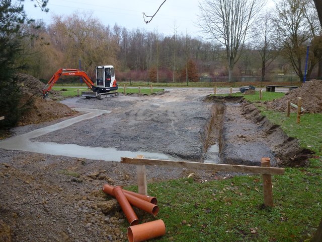 Der Neubau am 6.12.2011 der neuen Vogelvoliere im Freizeitzentum Biebertal Lendringsen. | Foto: Peter Gerber