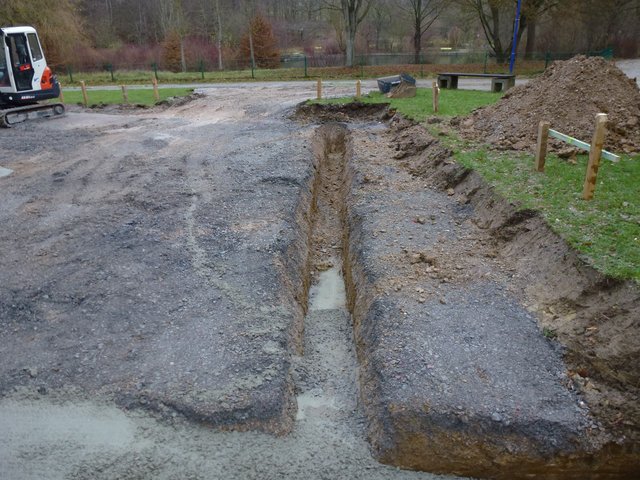 Der Neubau am 6.12.2011 der neuen Vogelvoliere im Freizeitzentum Biebertal Lendringsen. | Foto: Peter Gerber