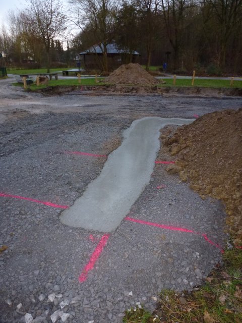 Der Neubau am 6.12.2011 der neuen Vogelvoliere im Freizeitzentum Biebertal Lendringsen.