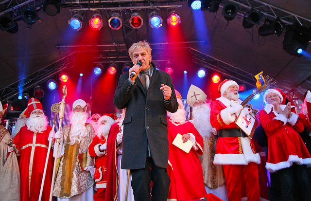 Wdr4 Weihnachten Dortmund 2022 Fans treffen bei Schlagerweihnacht des WDR4 ihre Stars hautnah