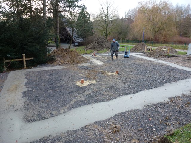 Der Neubau am 7.12.2011 der neuen Vogelvoliere im Freizeitzentum Biebertal Lendringsen.