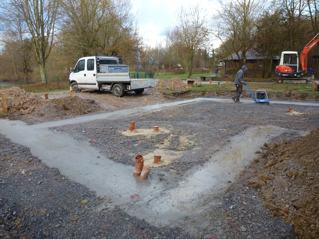 Der Neubau am 7.12.2011 der neuen Vogelvoliere im Freizeitzentum Biebertal Lendringsen.