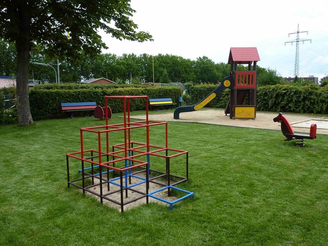 Körner Gartenverein "Frohes Schaffen" zeigt sich spendabel Spielplatz