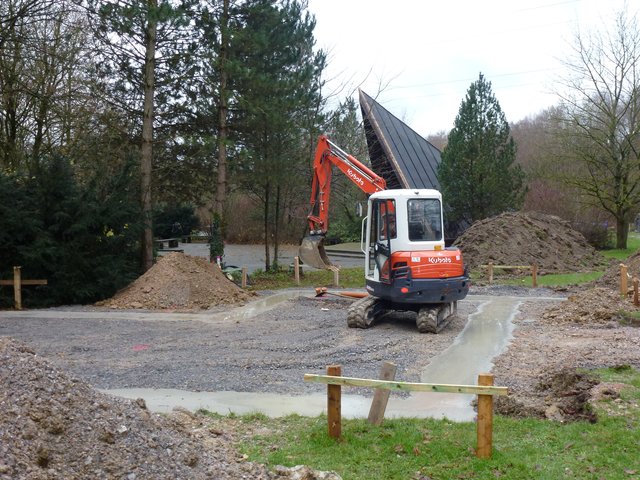 Der Neubau am 7.12.2011 der neuen Vogelvoliere im Freizeitzentum Biebertal Lendringsen. | Foto: Peter Gerber