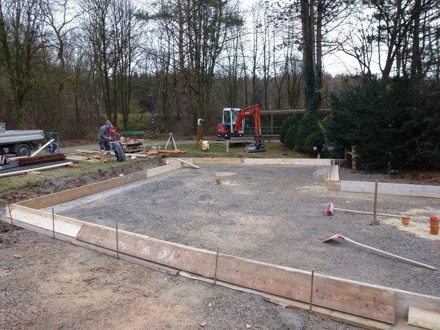 Der Neubau am 8.12.2011 der neuen Vogelvoliere im Freizeitzentum Biebertal Lendringsen.