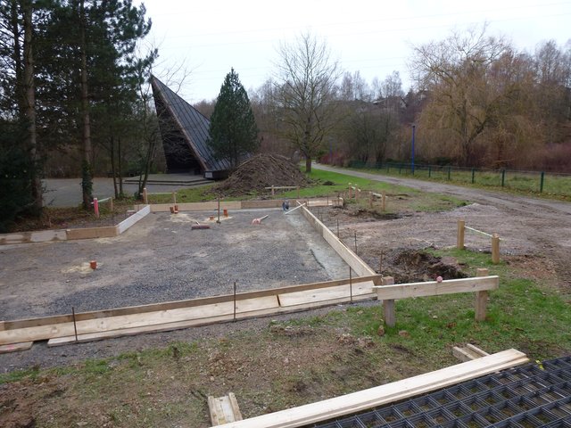 Der Neubau am 8.12.2011 der neuen Vogelvoliere im Freizeitzentum Biebertal Lendringsen.