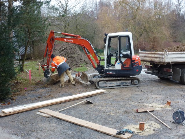 Der Neubau am 8.12.2011 der neuen Vogelvoliere im Freizeitzentum Biebertal Lendringsen.