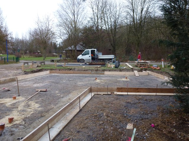 Der Neubau am 8.12.2011 der neuen Vogelvoliere im Freizeitzentum Biebertal Lendringsen.