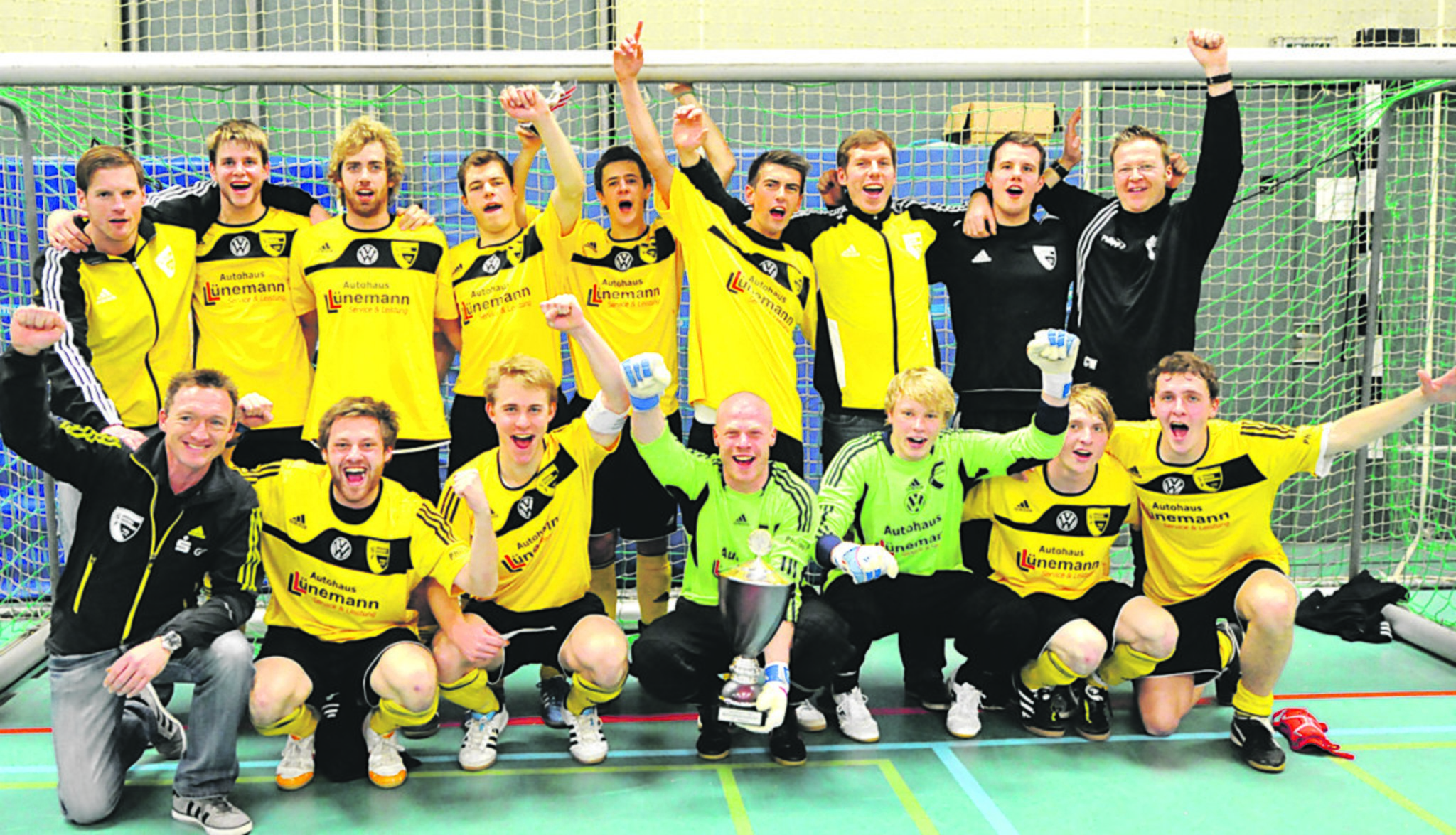 Sportfreunde Niederwenigern holen den Fußball-Hallentitel - Hattingen