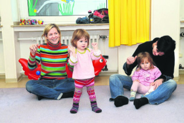 Spaß haben Mütter und Kinder dienstags in der beliebten Gruppe im Reinoldinum. | Foto: sCHMITZ