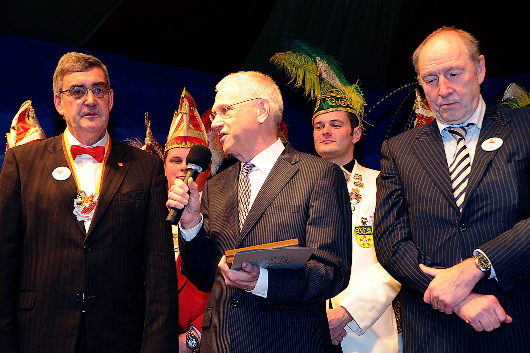 Guido de Werd Jetzt hat er den Kranichorden Kranenburg