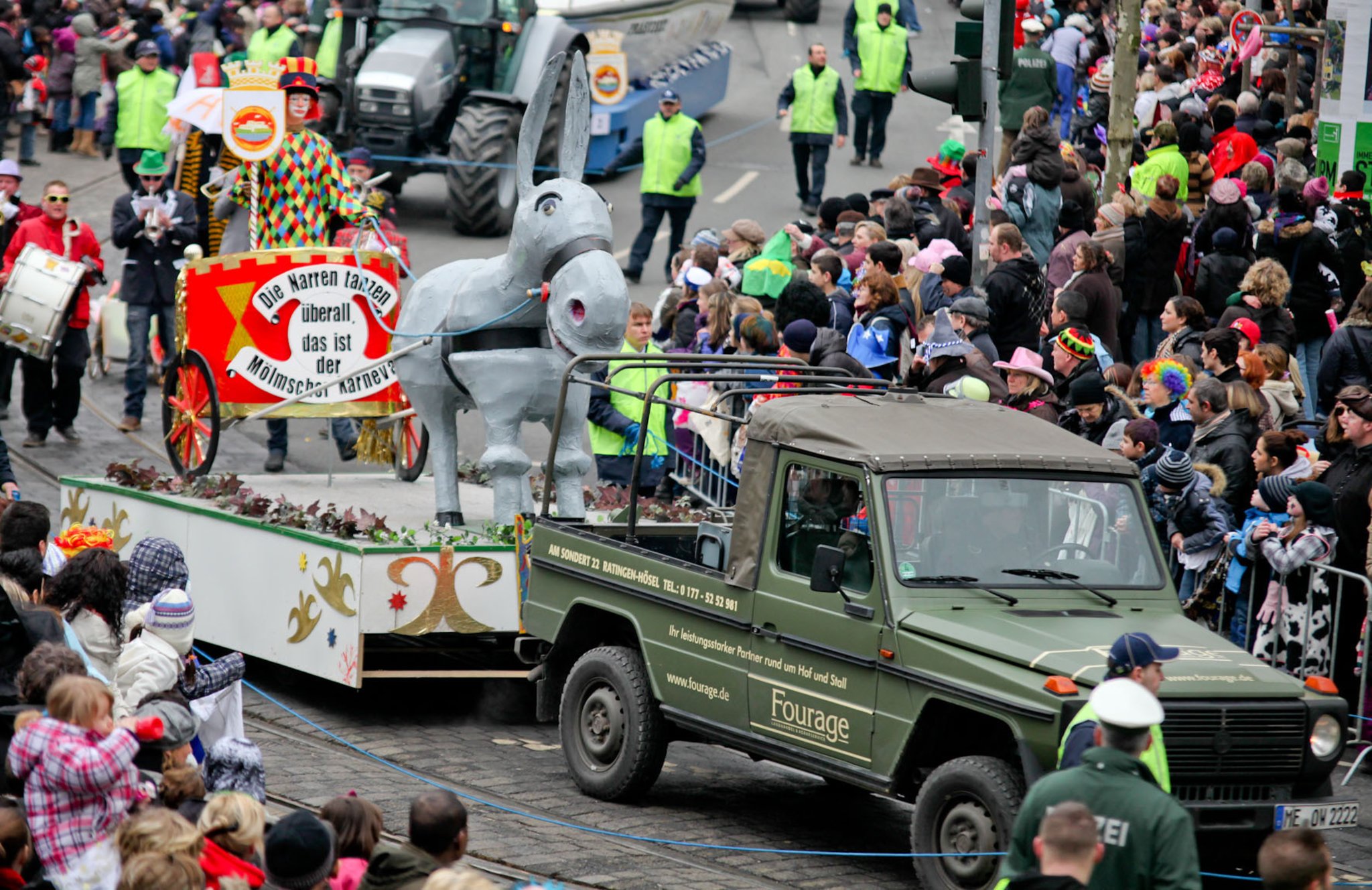  Welcher ist der schönste Wagen des Rosenmontagszuges? - Mülheim an der Ruhr Bildidee 