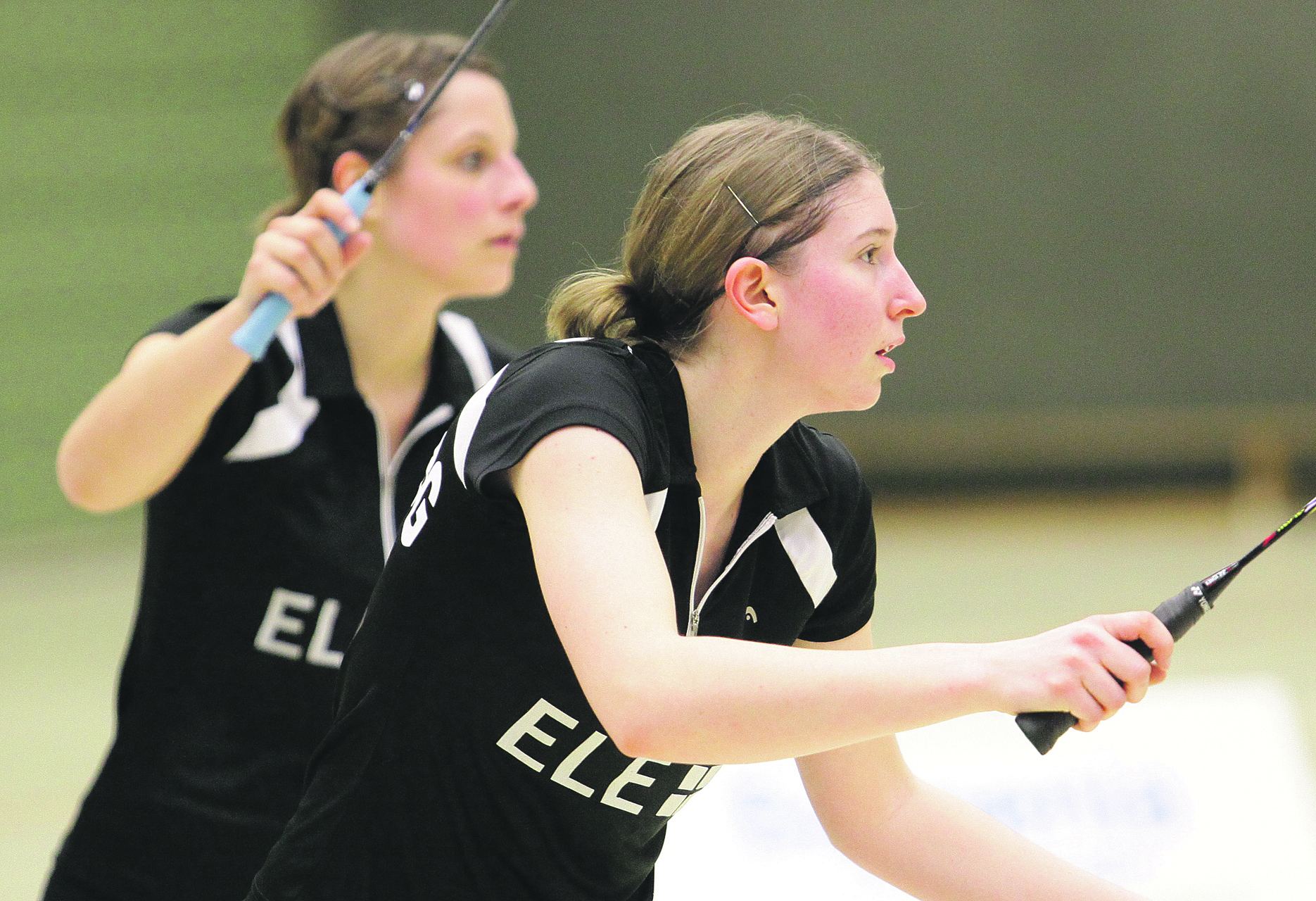 Katrin Sollfrank (vorne) und Bianca Sandhövel waren im Doppel erfolgreich. Foto: Michael Kaprol
