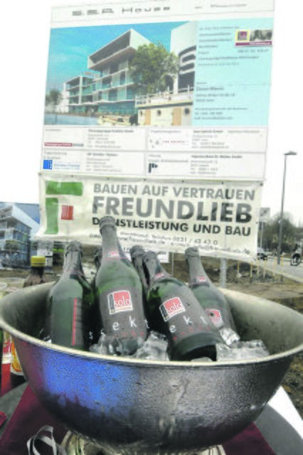 „Sea-House“: Wohnen im Loft, Arbeiten "an Deck", Entspannen im