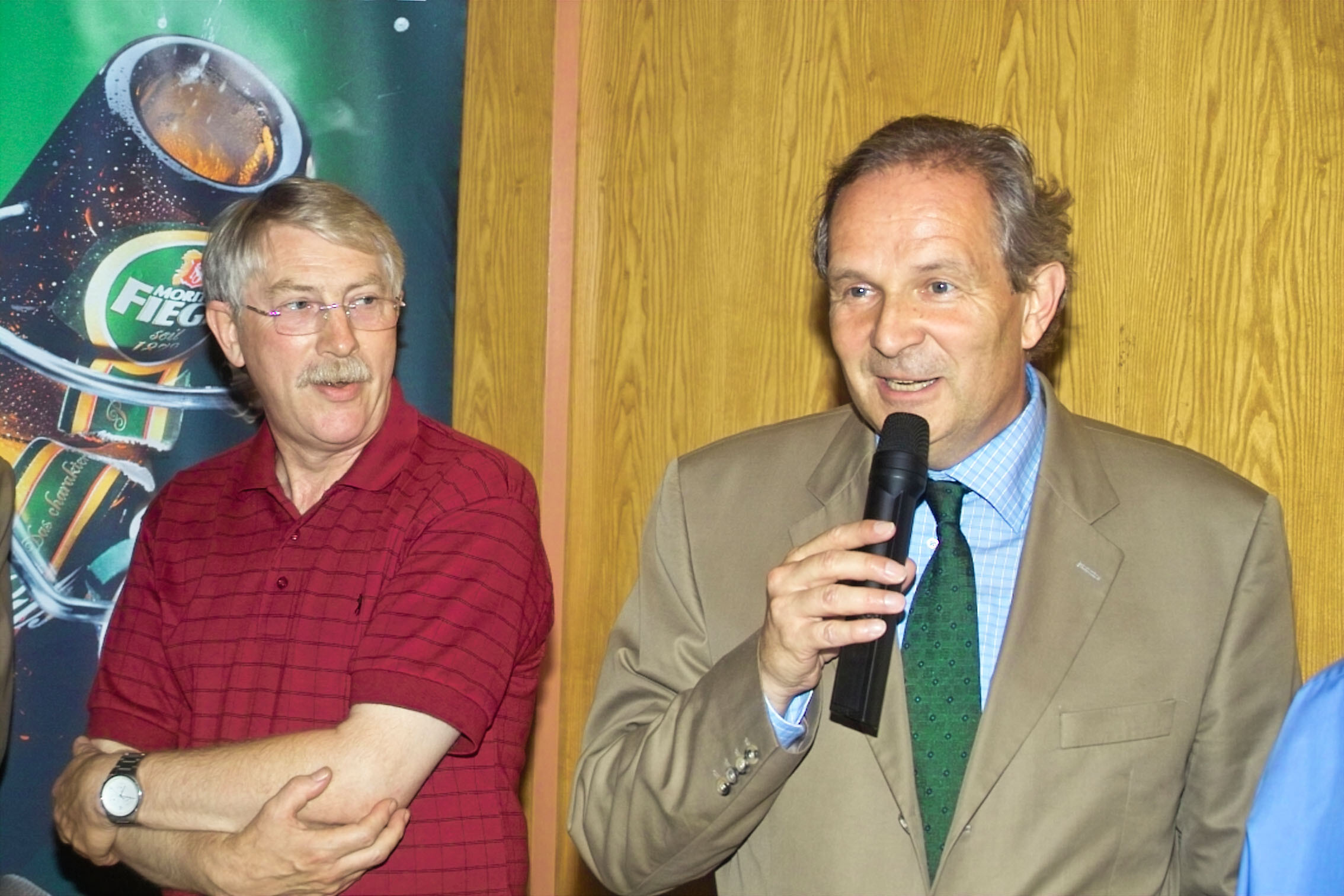 Der Bochumer Unternehmer Jürgen Fiege (r:9 ist seit Dezember 2010 Präsident der IHK Mittleres Ruhrgebiet.
