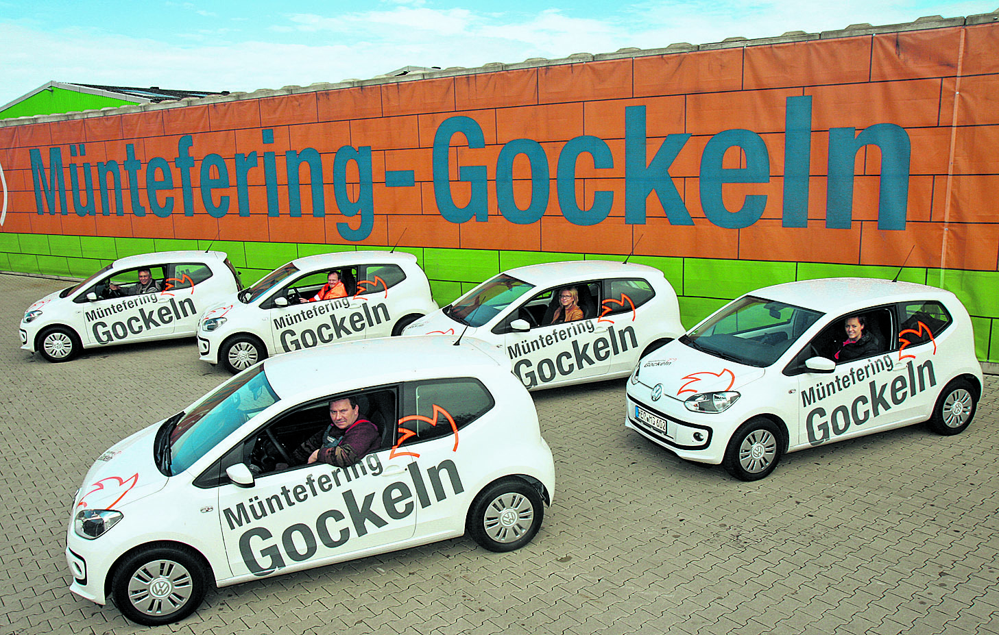 Der Ansprechpartner für Abfall: Das Unternehmen Müntefering-Gockeln. Unser Bild zeigt die neue VW-Up!-Flotte.WB-Fotos (3): Erler