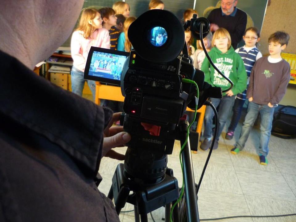 Dreharbeiten in der Klasse 3c der Grundschule Holthausen.